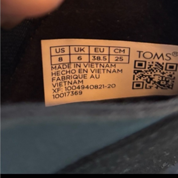 Toms Kelsey ankle boots Black graphic floral rounded toe wedge SZ 8 NWOT - Picture 13 of 14